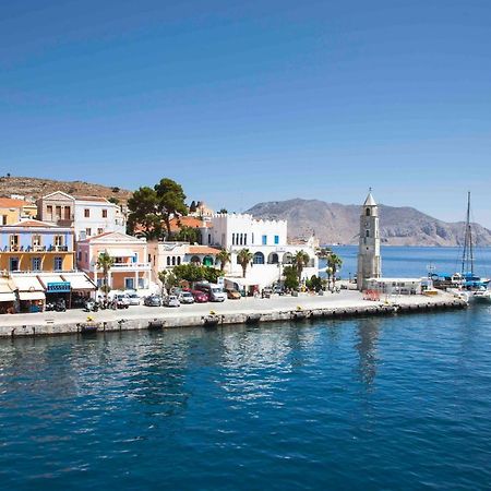 Cozy Apartments In Symi Center Exterior foto
