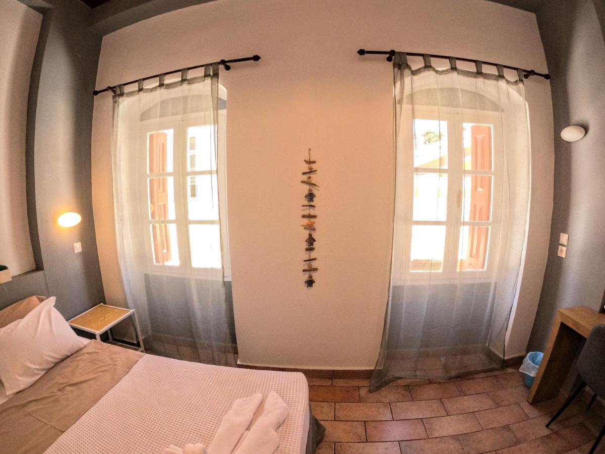 Cozy Apartments In Symi Center Exterior foto